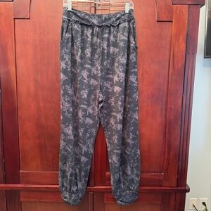 BODY & SOL Black Gray Print Stretch Joggers Size Large